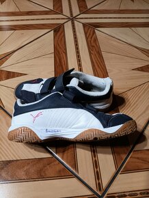 Dětské sálové boty Puma vel. 35 - 4