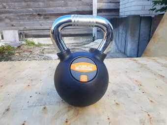 Kettlebell různé váhy 16 - 20kg (NOVÉ) - 4