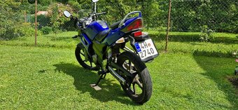 Honda CBR 125R - 4
