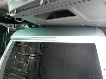 PRODAM ZADNI DVERE NA FABII II KOMBI KOD 9559 - 4