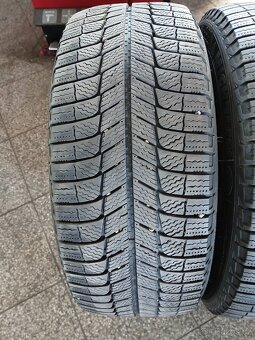 MICHELIN 225/45 R18 ZIMNÍ 4KS - 4
