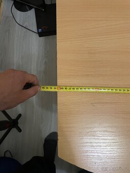 Počítačový stůl - 4