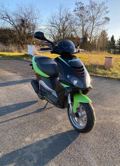 Skútr Piaggio NRG 50 bez řidičáku 25 km/h - 4
