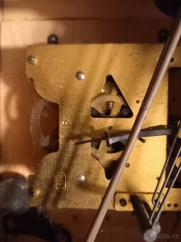 Stolní mechanické hodiny - 4