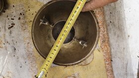 koupim tyto objimky zarovky pripadne i jiné prumer 54 - 4