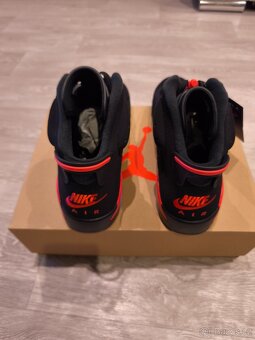 Air Jordan 6 Infrared Salesman - 4