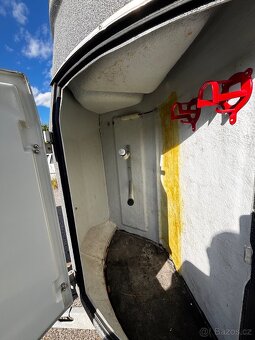 pronájem přepravníku na dva koně - 4