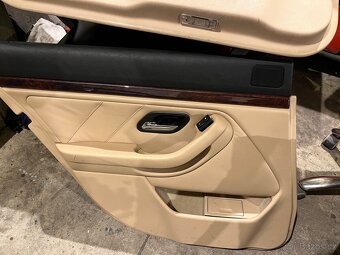 BMW e39 - světlý kožený interiér - 4