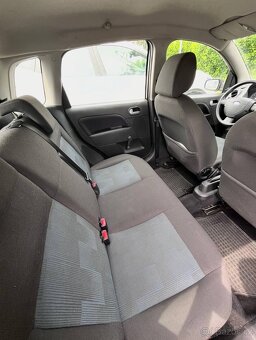 Ford fiesta 1.3 51kw - 4