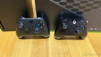 Xbox Series X 1TB + 2 ovladače - 4