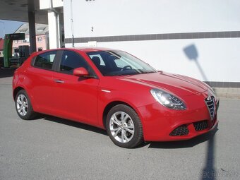 Alfa Romeo Giulietta 1.6 JTD 88KW - 4