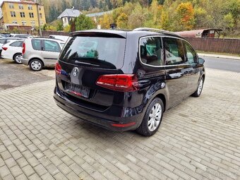 VW Sharan Highline, 2.0 TDi, r.v. 12/2019, plný servis,tažné - 4