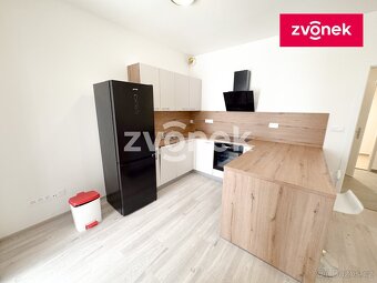 2+kk Zlín - Tyršovo nábřeží, garážové stání - 4