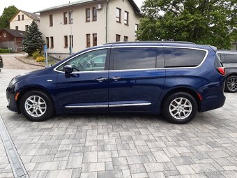 Chrysler Pacifica 3,6L V6 Touring L, 7 míst. kůže, kamera - 4