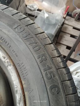 Ford transit 4kompletni obutá 195/70R15C - 4