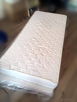 1+1 zdarma matrace 90x200 cm - použité pár měsíců - 4