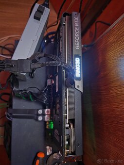 INNO3D GeForce RTX 4070 Ti X3 OC 12G - 4