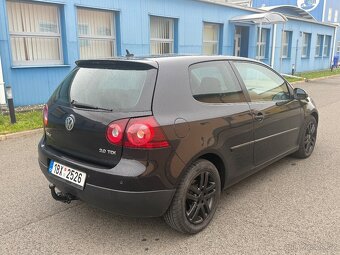 Volkswagen Golf V 2.0 TDI (103kW) STK 8/2027 - 4