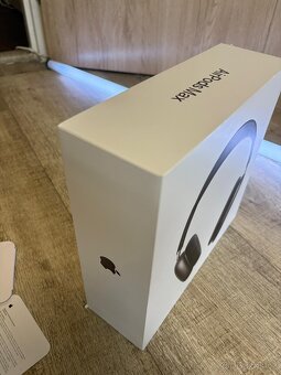 Apple AirPods max - 4