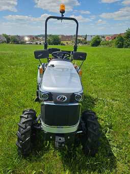 Malotraktor Captain 263 předváděcí stroj - 4