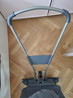 Houpátko BabyBjorn original s hračkou - 4