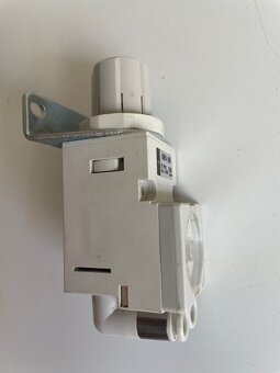 SMC - modulární regulátor tlaku - 4