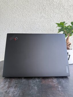 Lenovo ThinkPad X1 Carbon G9 i7, 16GB, 512GB - 4