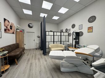 Přenechání nájmu kosmetického salonu – Teplice - centrum - 4