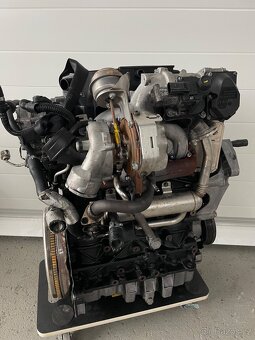 Kompletní motor 2,0tdi 103kw BMM - 4
