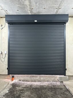 Prodám rolovací garážová vrata - 4