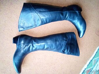 Dámské kožené vysoké boty - 4