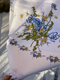 Ubrusy kulaté, útěrky, zástěrka - 4