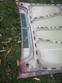 VW Golf mk1 - přední kapota - 4