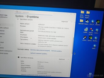 Gigabite Aorus 17" - 4