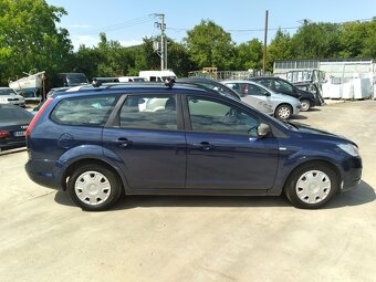 FORD FOCUS COMBI 1.6 16V 1.VLASTNÍK, ČR, KLIMA - 4
