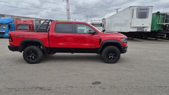 Prodám DODGE RAM 1500 TRX 6.2 HEMI V8 Supercharged 523kW - 4
