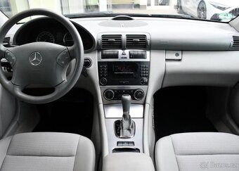 Mercedes-Benz Třídy C 320CDI AVANTGARDE N.TOP A/T - 4