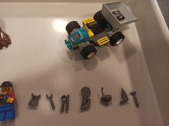 LEGO Rock Raiders 4990 Rock Raiders HQ +návod - 4