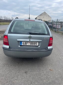 Škoda Octavia 1.6 - 4
