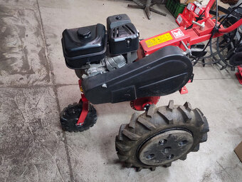 Malotraktor Vanguard - 4