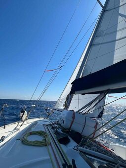 Plachetnice Beneteau Oceanis 331 Victoria - 4