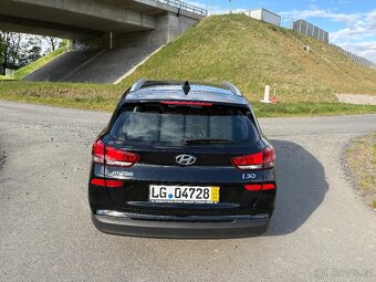 Hyundai i30, 1.6 CRDI 100kw, 1.majitel. - 4