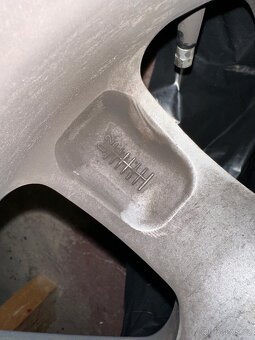 Kola na BMW - 4