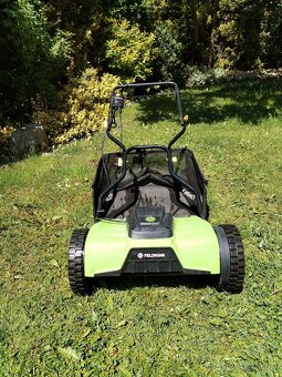 Vřetenová elektrická sekačka fieldmann - 4