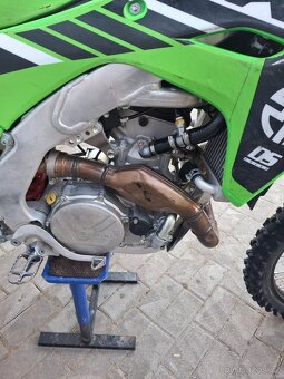 Kawasaki kxf450 - 4
