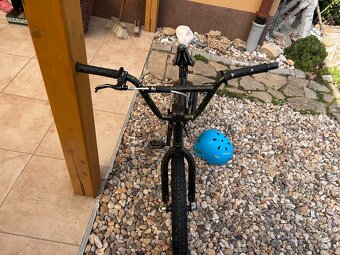 BMX - 4