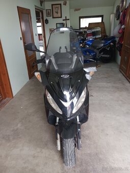 Prodám Skútr Malaguti Madison RS 250 - 4