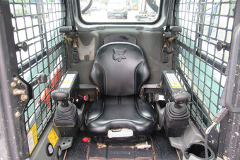 BOBCAT S530, odpracováno 2290Mth - 4