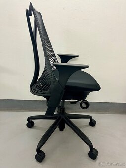 Kancelářská židle Herman Miller Sayl - 4