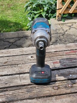 Rázový utahovák pro Makita 18V - 4